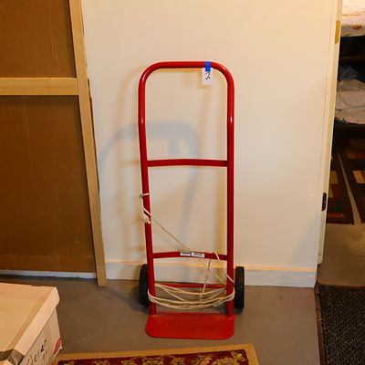 Hand Truck with Solid Tires no flat tires everPick up of this lot is from a Private Residence