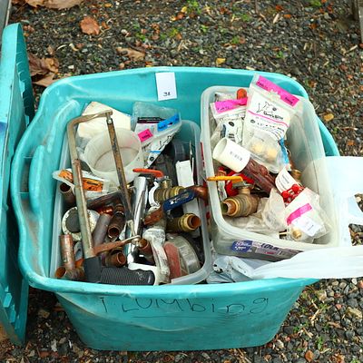 Lot of Plumbing supplies, Sharks fitting, valves, and copper fittingsPick up of this lot is