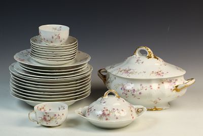 A Collection of Theodore Haviland Limoges Porcelain Tableware. A collection of porcelain 