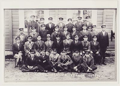 Rare Copy of a large picture - Commando of the Jewish fire brigade in the town of Staklišker