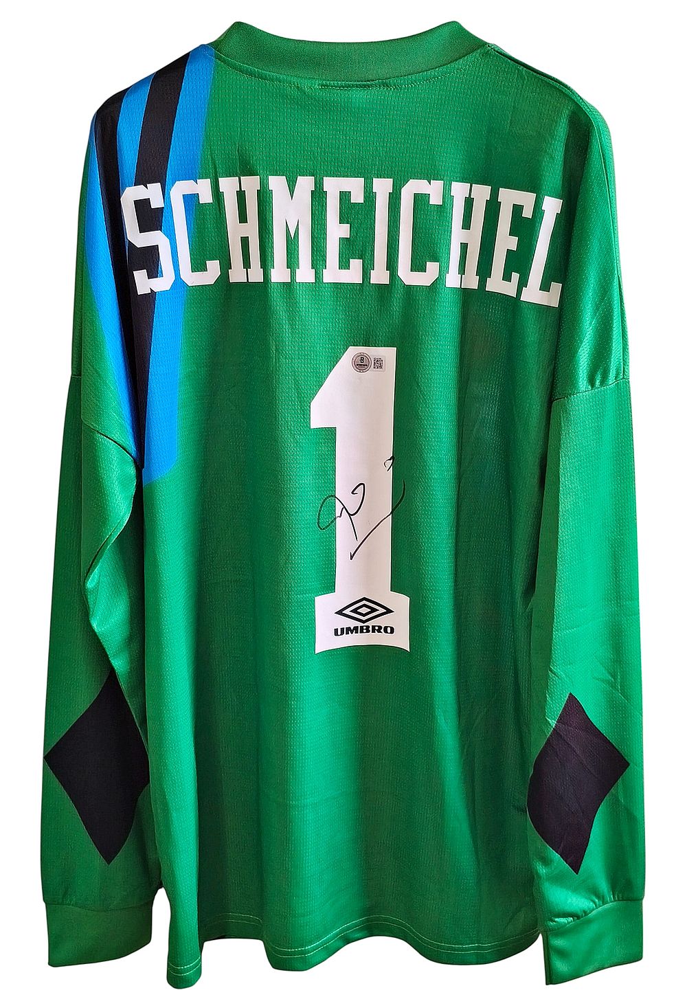 פטר שמייכל - חולצה מקורית של חברת UMBRO, חולצה זו חתומה ע"י השוער האגדי הנחשב לאחד מטובי 