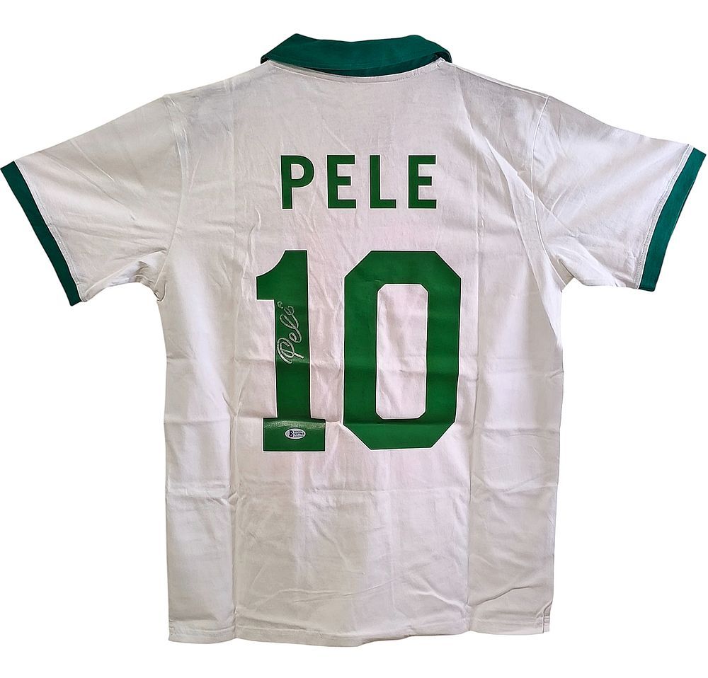 אדסון ארנצִ'יס דוּ נסימנטוּ (הידוע בכינויו פלה מנוחתו עדן) - החלוץ והקשר ההתקפי הנחשב לכדורגלן 