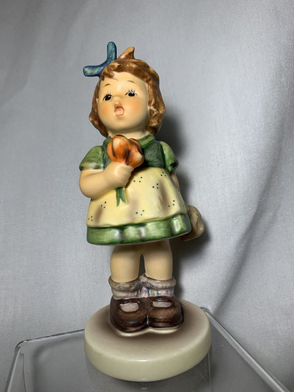 Lot 160: The Surprise Hummel .