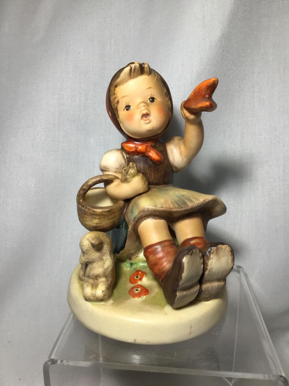 Lot 170: Goodbye Hummel .