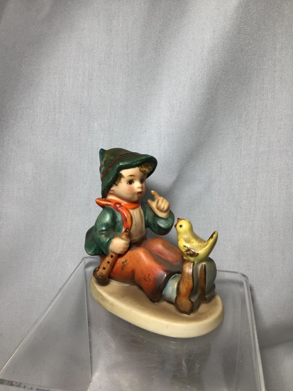 Lot 173: Flutist Hummel .