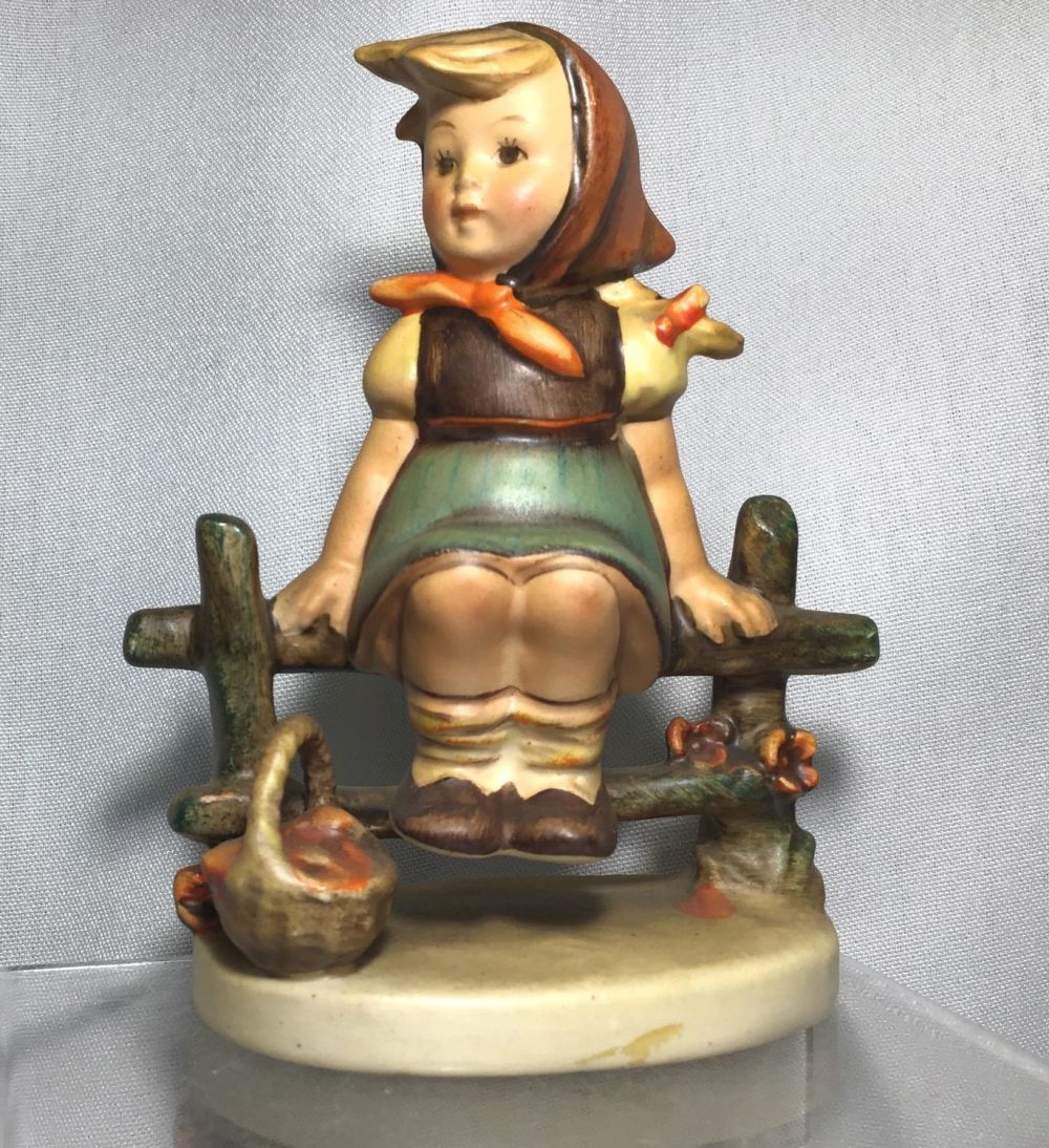 Lot 181: Sitting On The Fence Hummel .