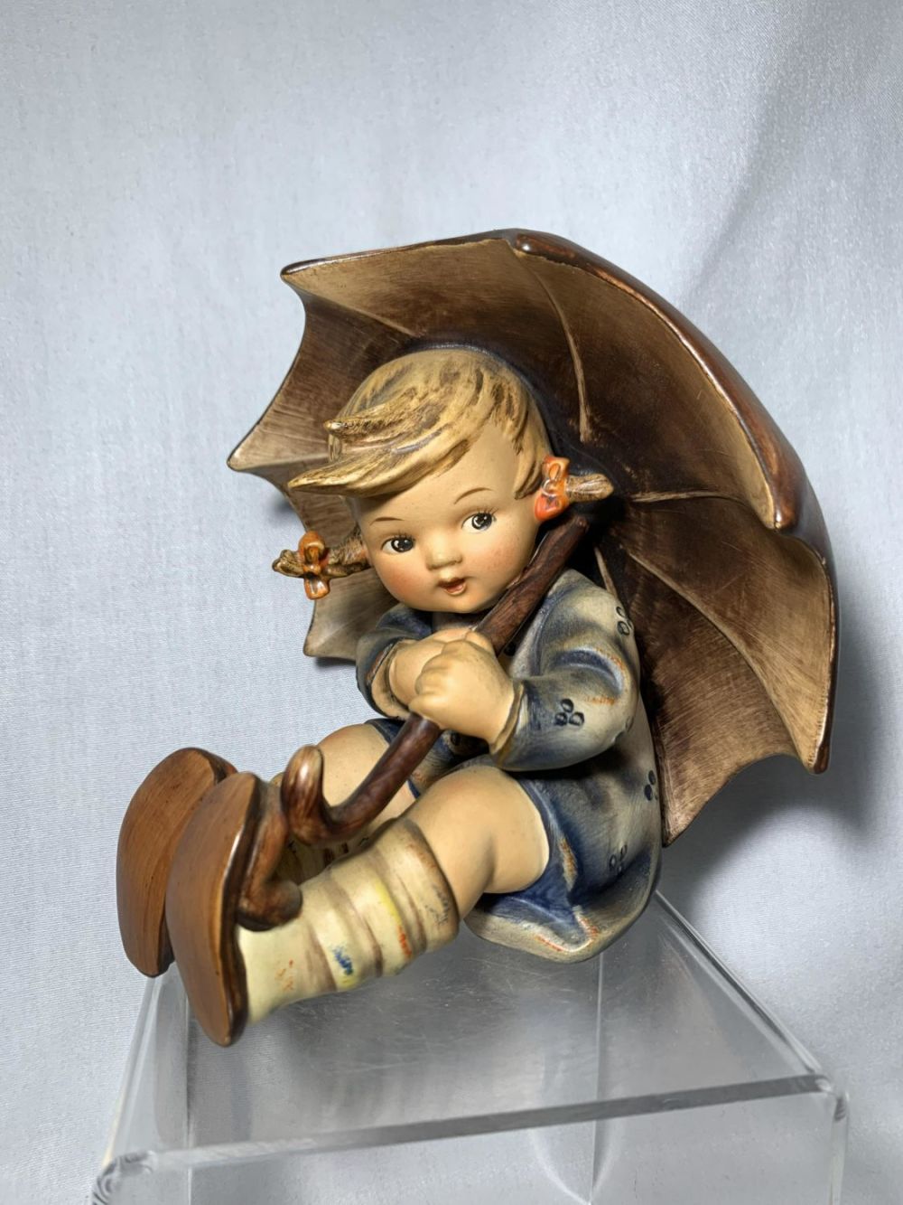 Lot 198: Umbrella Girl Hummel .