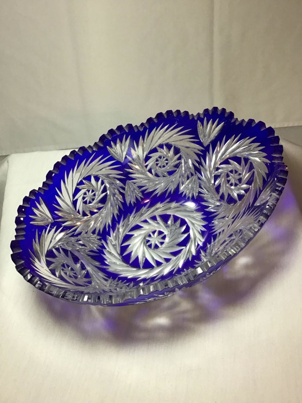 Lot 160: Cobalt Blue crystal Centerpiece 5 inches tall by 12