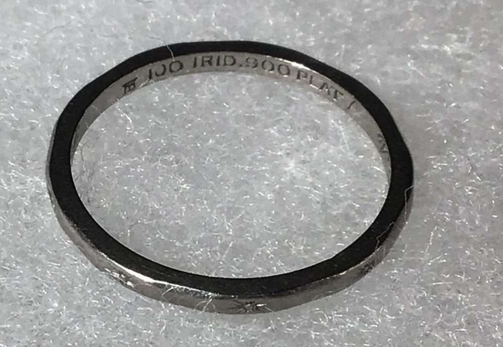 Lot 157: .900 Platinum Ring Ring size 5