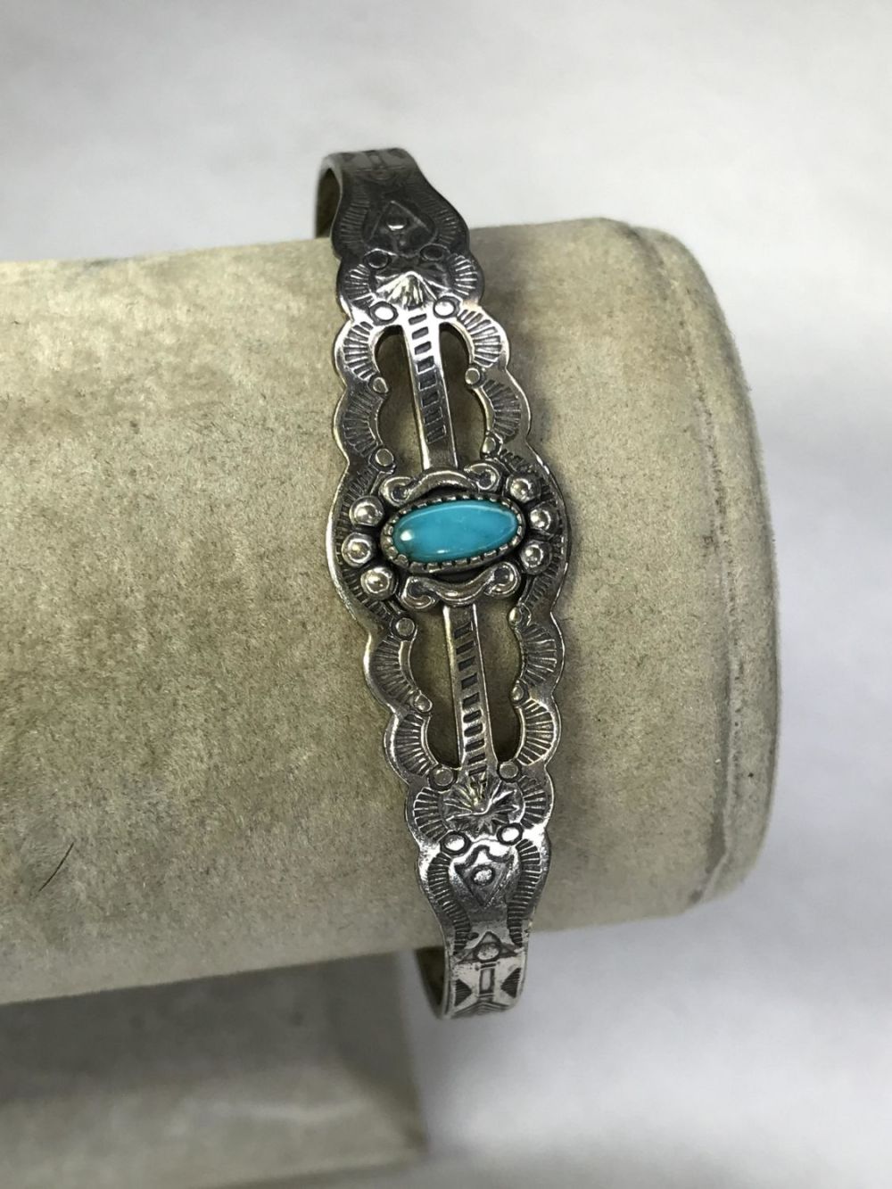 Lot 152: Spratling Mexican Sterling Bracelet Turquoise Center