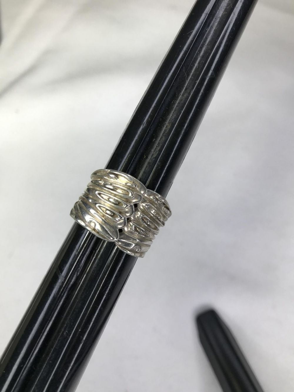 Lot 158: Sterling Peru Ring size 8.5 RY-925