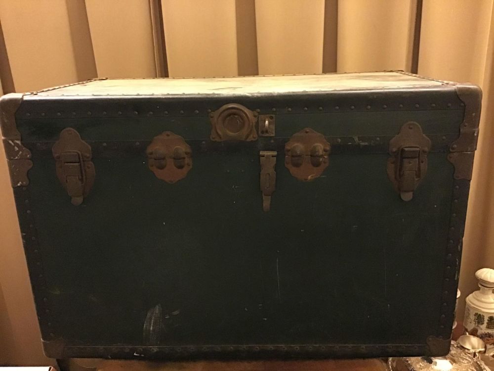 Lot 239: Antique Chest Measures 34 inches by 22 by 19.5