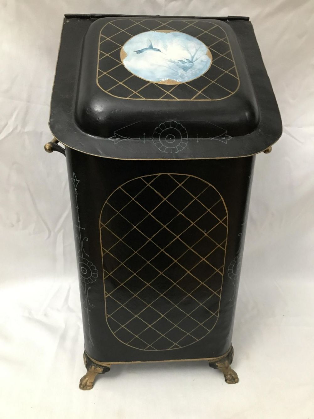 Lot 187: Hand painted Tin Tinderbox 23.5x11.5x 10in