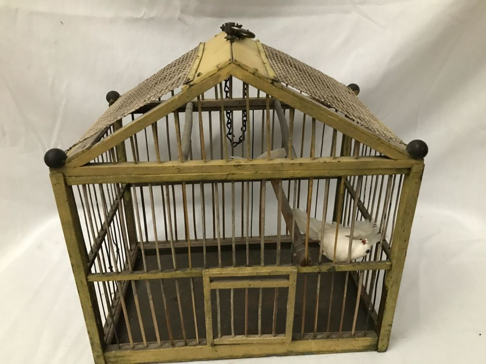 Lot 223: Decorative Hanging Birdcage w Birds