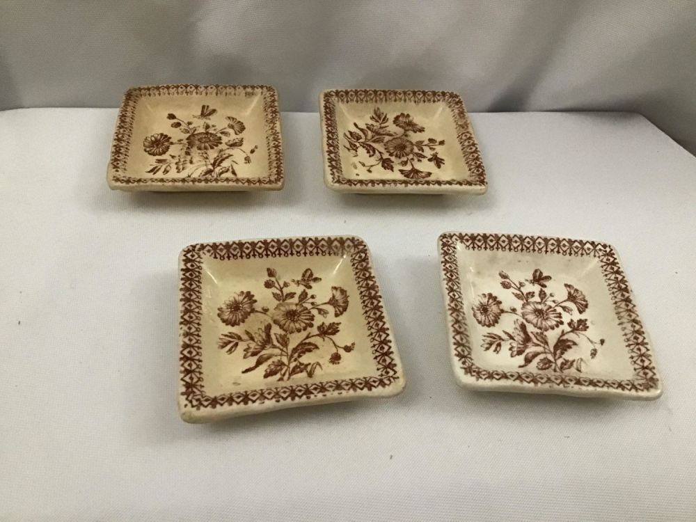 Lot 276: Staffordshire Floral Salts set of 4 Each measures 2.75
