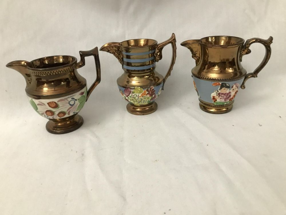 Lot 160: Creamer Set Gold Wash Set of