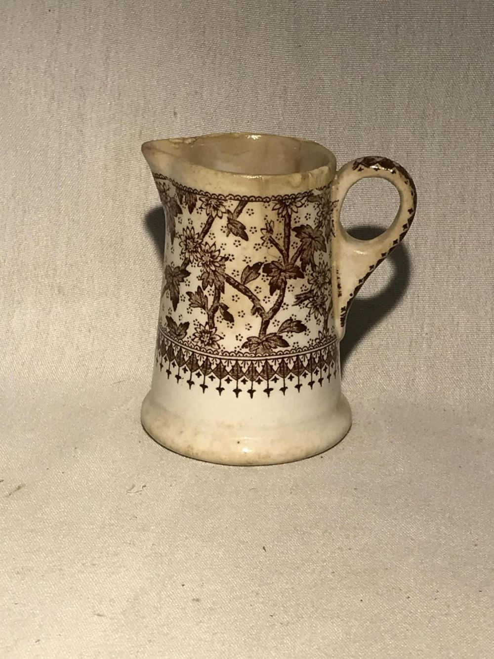 Lot 164: Staffordshire Creamer Measures 3 inches tall