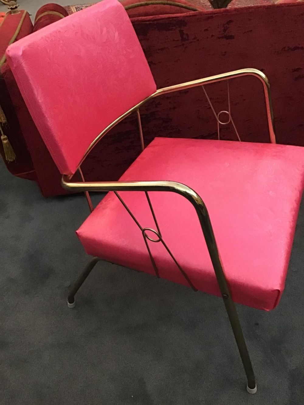 Lot 187: Mid Century Modern Chair.   Great Condition!! Great