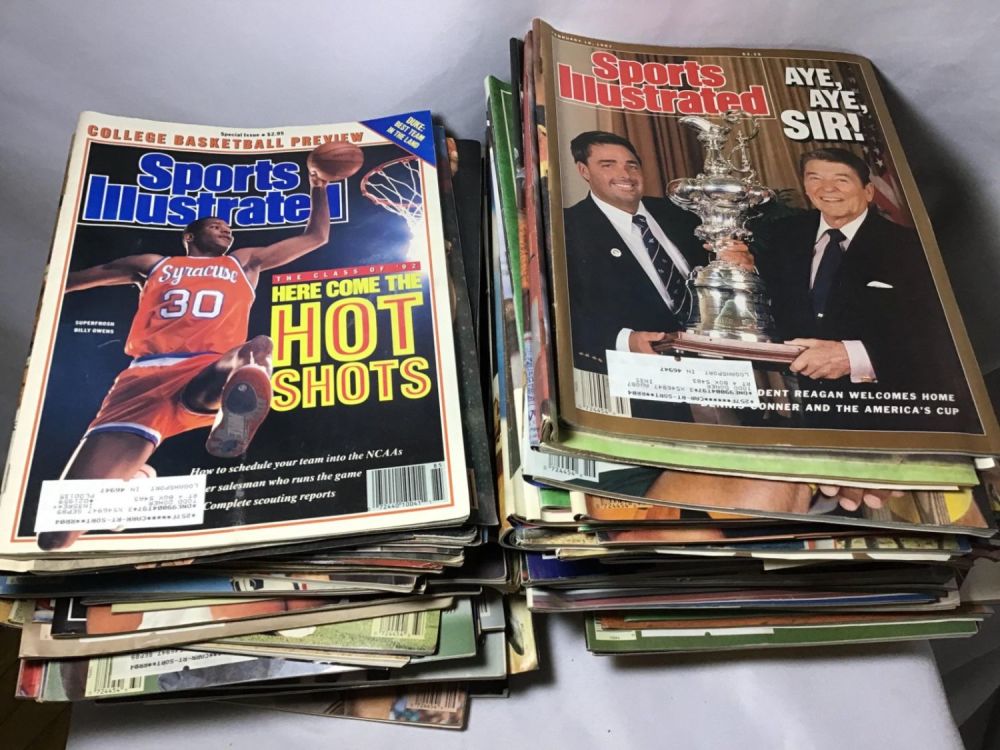Lot 148: 1980's Sports Illustrated Large Collection .