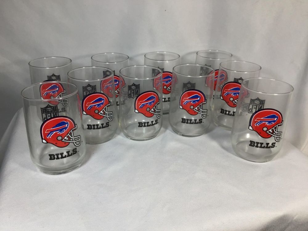Lot 163: Buffalo Bills Collector Cups Set of 10