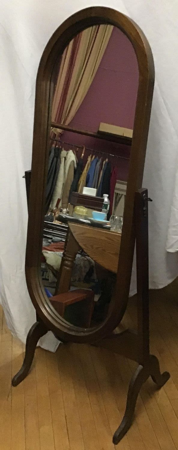 Lot 204: Stand-Up Vanity Mirror .