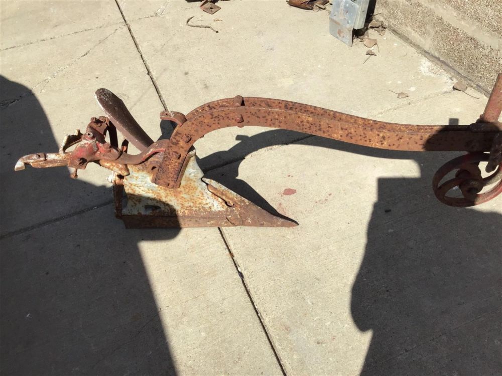 Lot 266: Heavy Duty Plow .