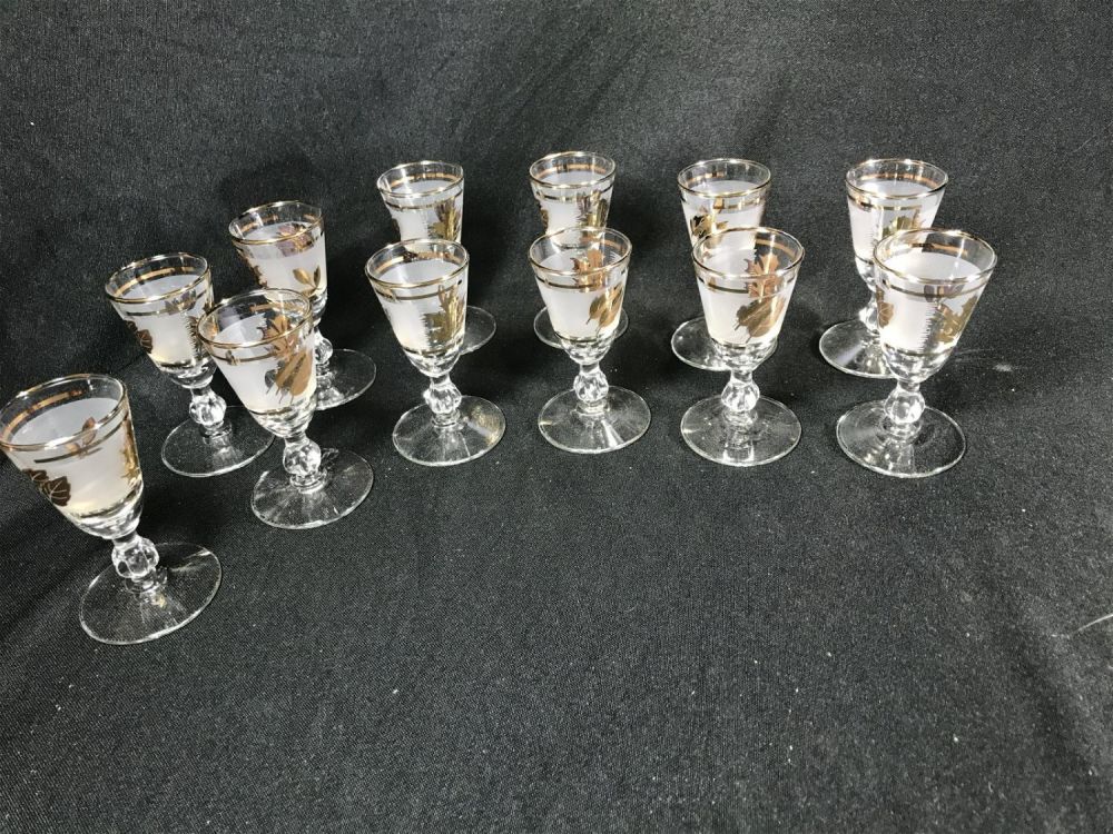 Lot 201: Elegant Shot Glass Collection (12) .