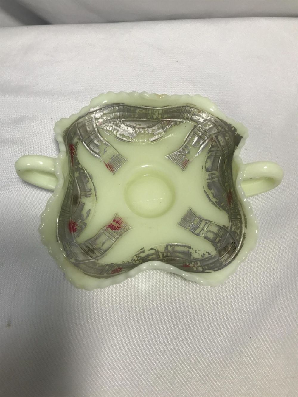 Lot 187: UNIQUE Milk Glass Candy Dish UNIQUE color & design Measures 7 inches by 5.5 inches