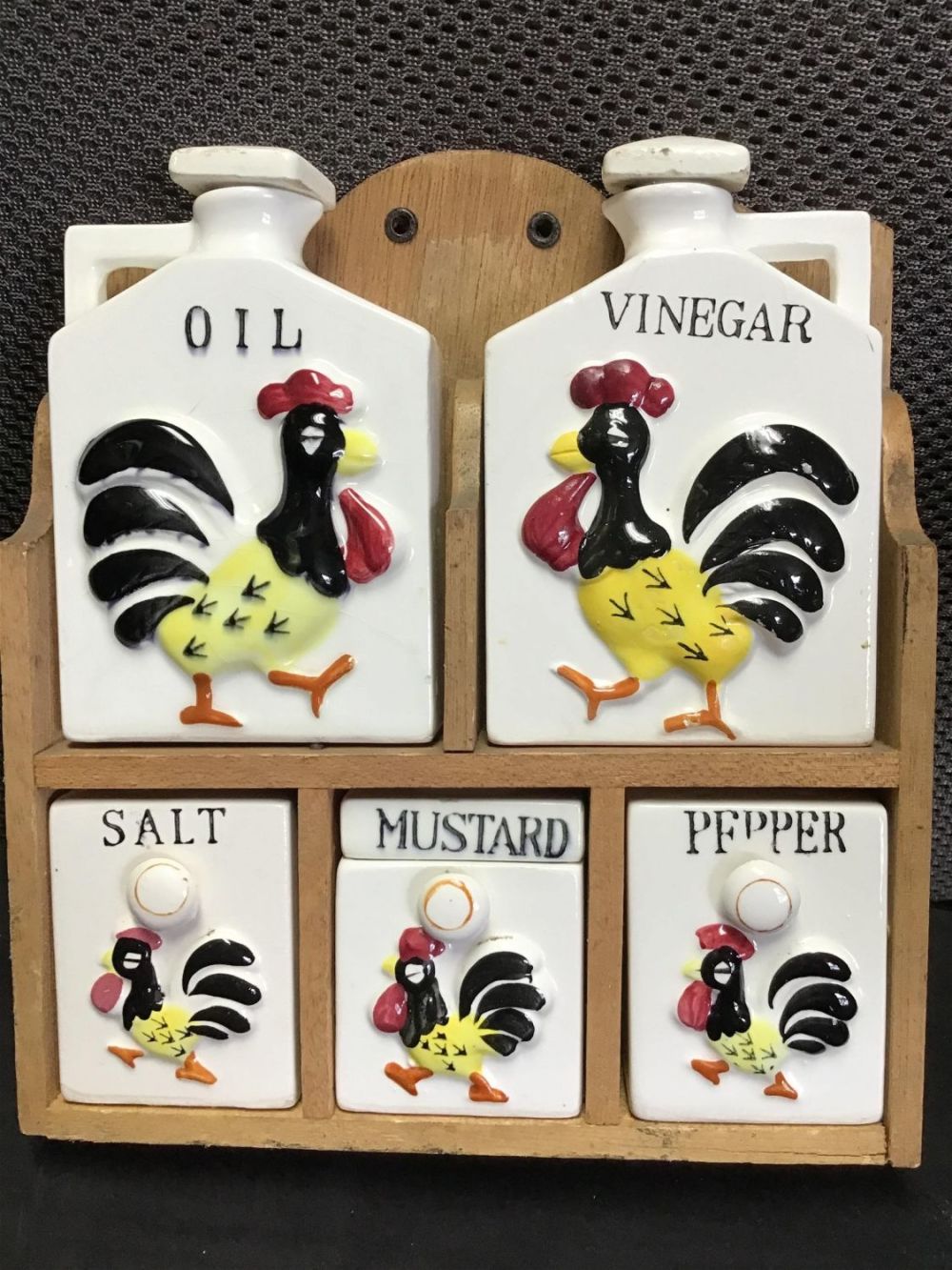 Lot 233: Chicken Spice Rack measures 8 inches tall