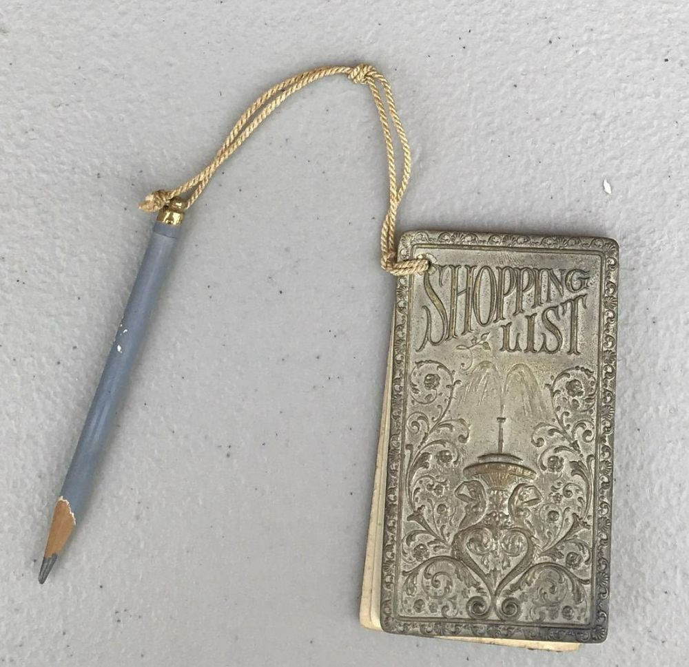 Lot 161: Victorian Style Shopping List Booklet .