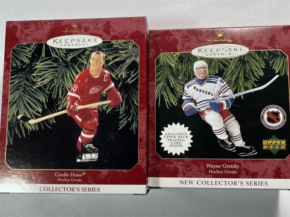 Lot 194: Hallmark Keepsake Ornaments NHL Wayne Gretzky & Gordie Howe