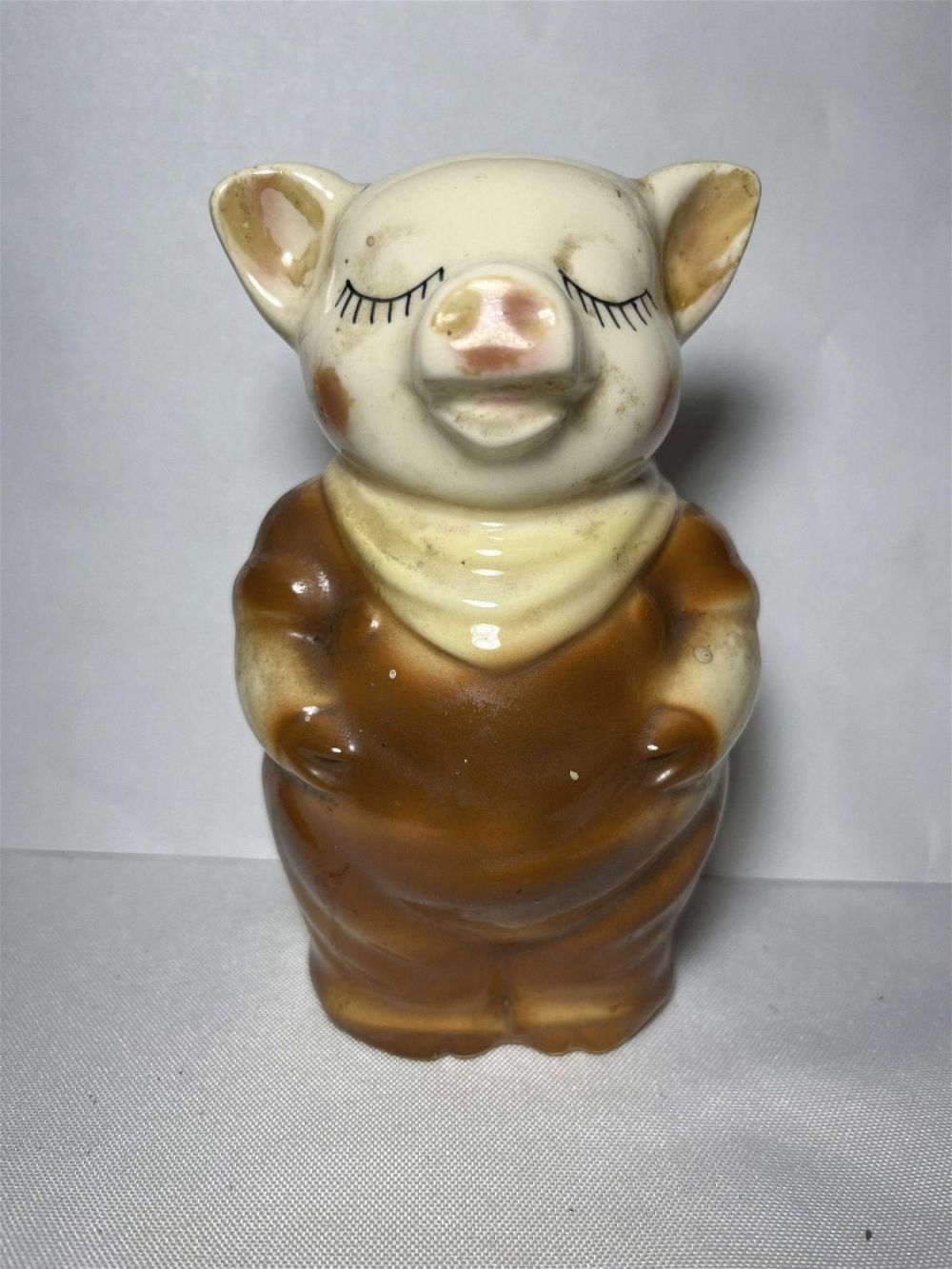 Lot 214: Vintage Piggy Bank Measures 5.5 inches tall