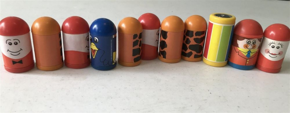 Lot 234: Vintage monogram models inc. toys .