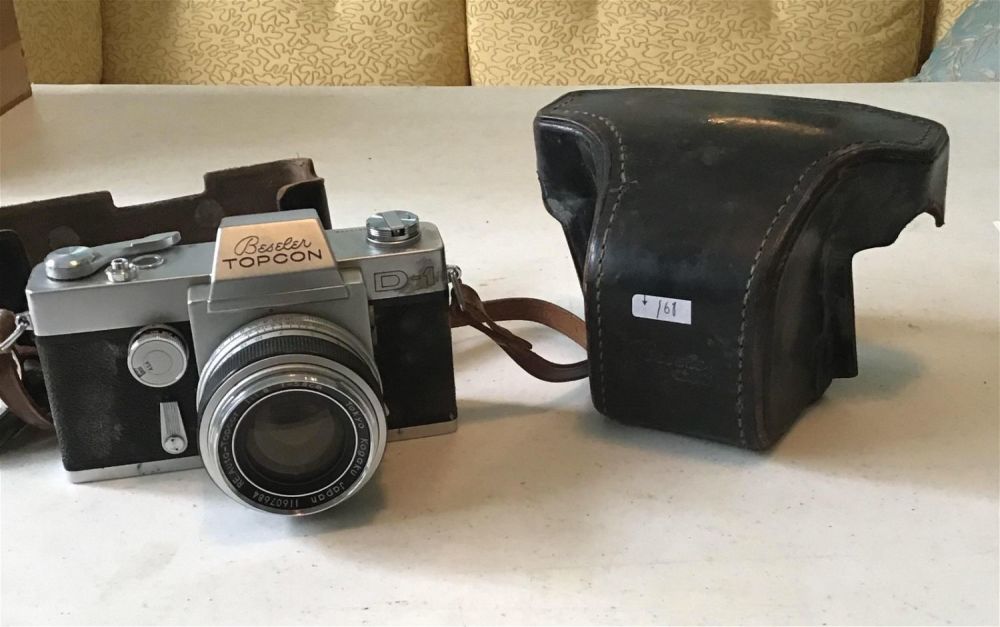 Lot 168: Vintage Beseler Topcon Camera .