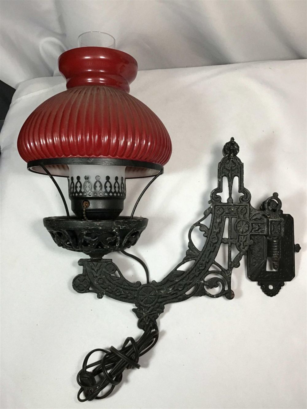 Lot 194: Vintage Swing Arm Lamp Complete