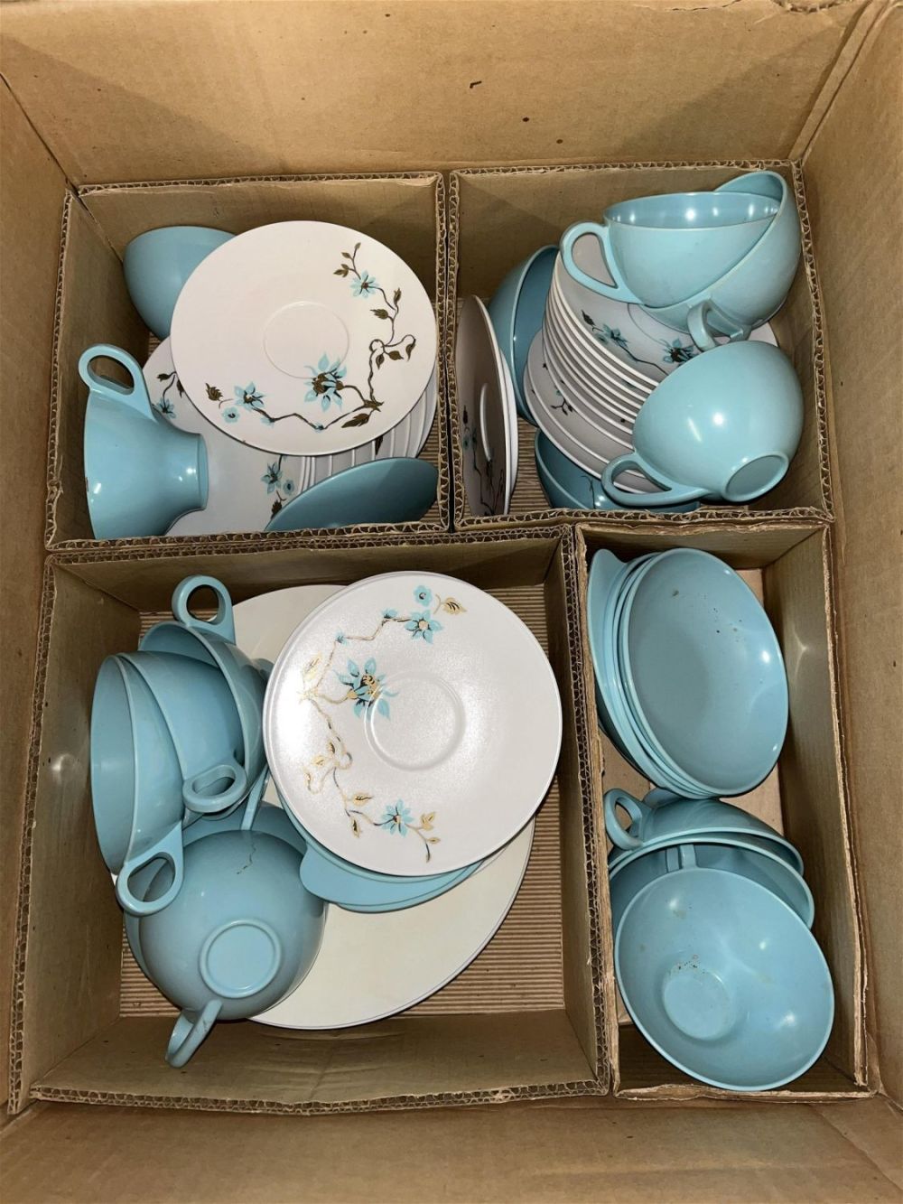 Lot 208: Melmac Apollo-ware Serving Collection In org box.