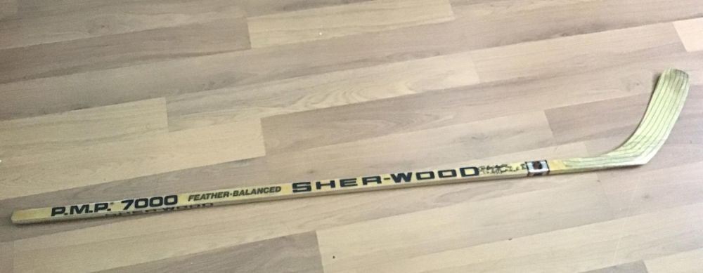 Lot 172: Signed NHL Hockey Stick Measures approximately 5 feet
