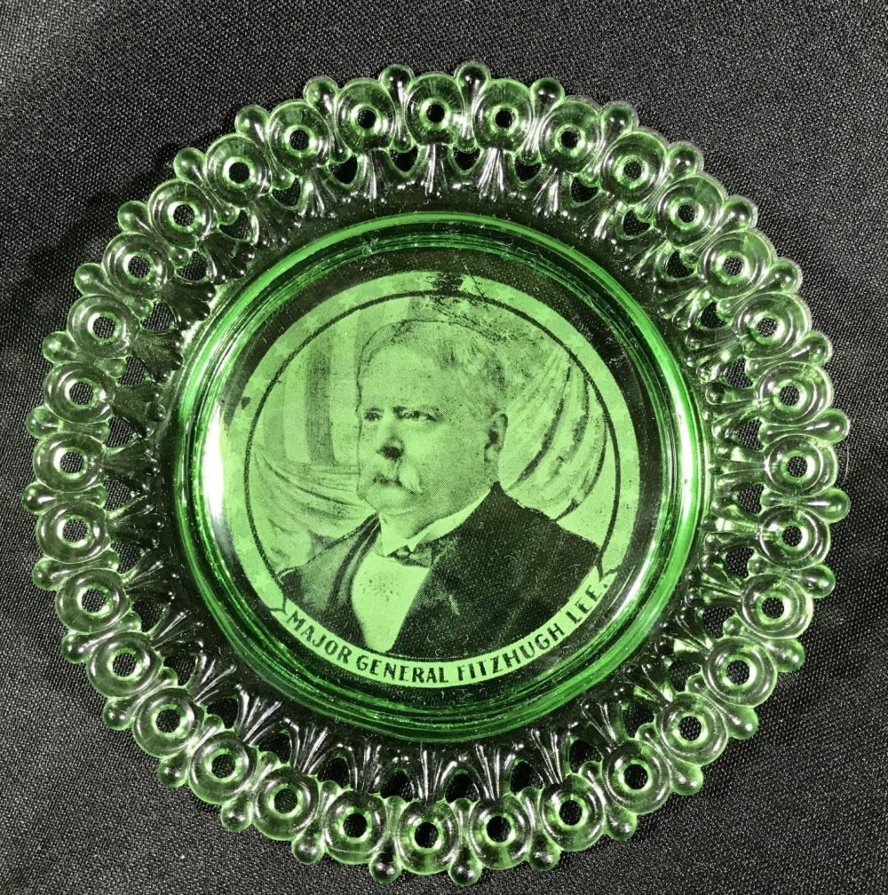 Lot 202: Major General Fitzhugh Lee Decoration Measures 5.5 inches diameter