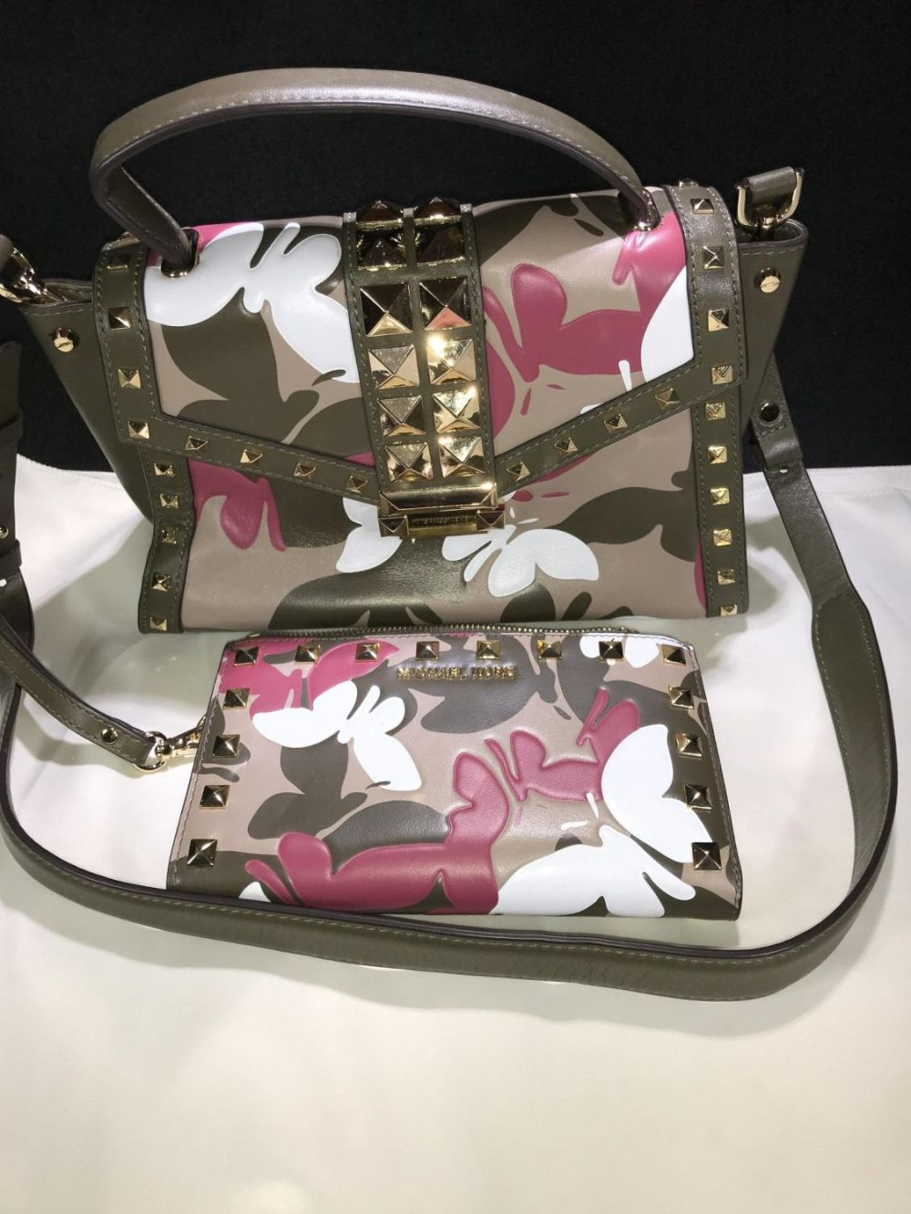 Lot 171: Michael Kors Olive Green Butterfly Embellished Purse w/ matching Wallet