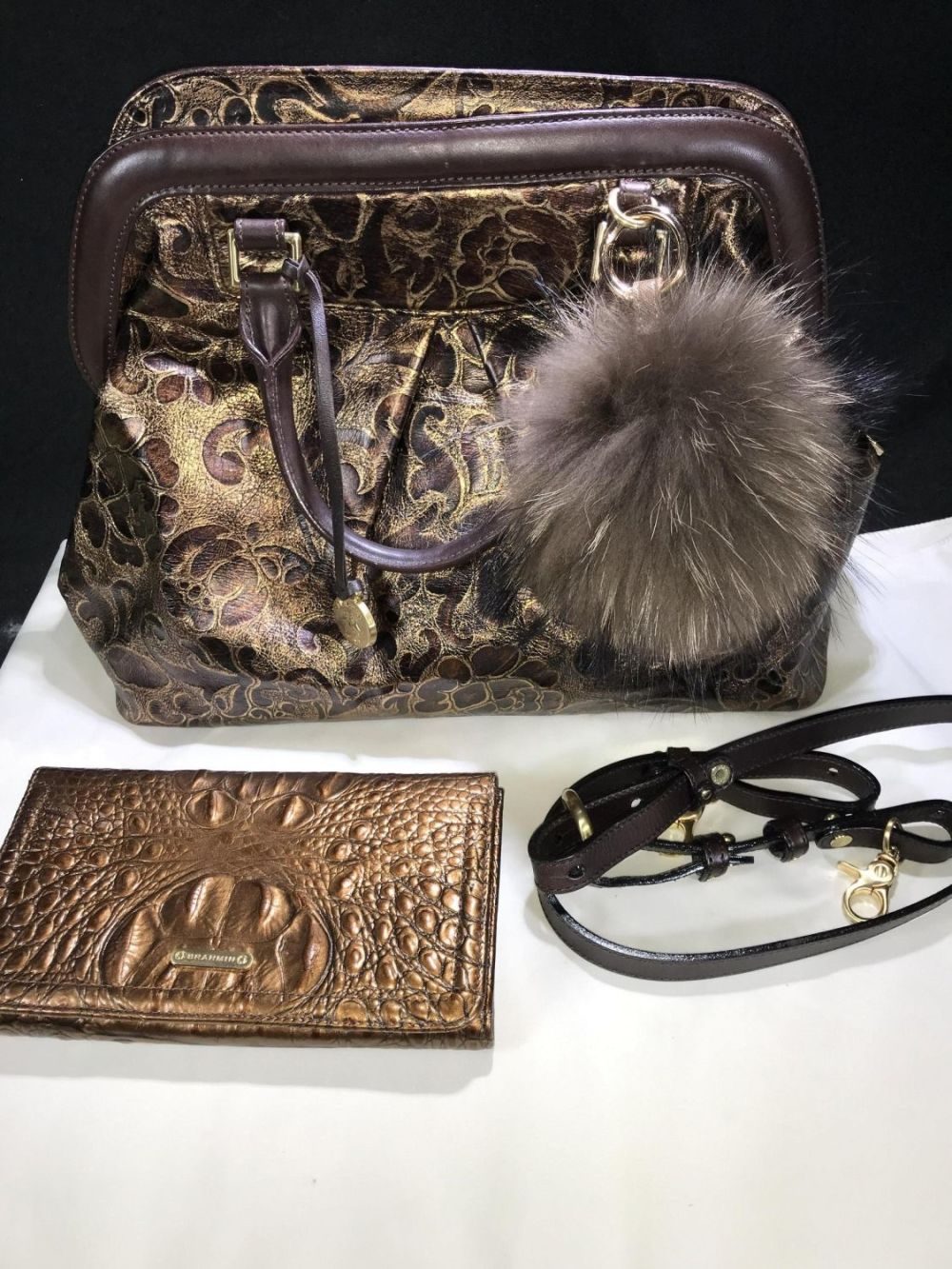 Lot 180: Brahmin Purse w/ Wallet & Shoulder Strap .