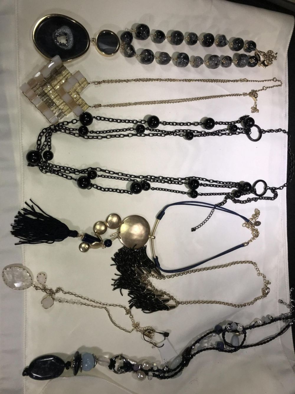 Lot 190: Costume Necklace Collection White House Black Market & Chicoâ€™s