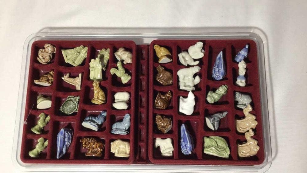 Lot 187: Vintage Wade Figures (42) Collection .