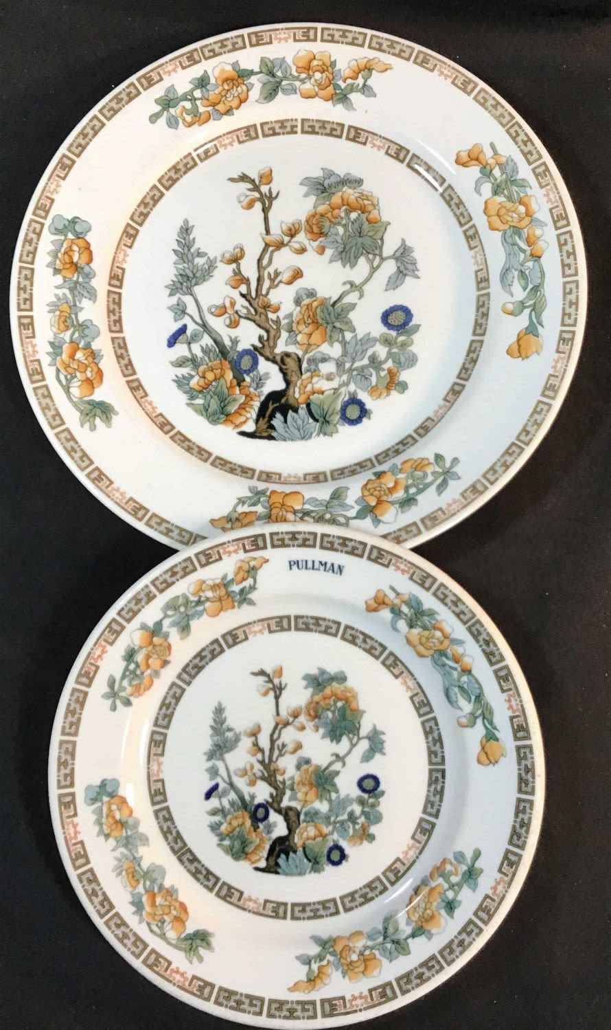 Lot 221: Vintage Pullman RR serving plates .