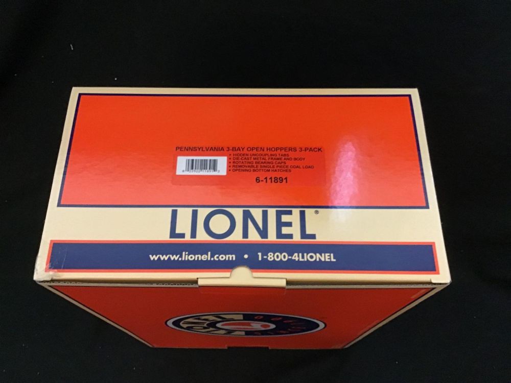 Lot 162: Lionel O Scale Pennsylvania 3-Bay Open Hoppers 3 Pack 6-11891