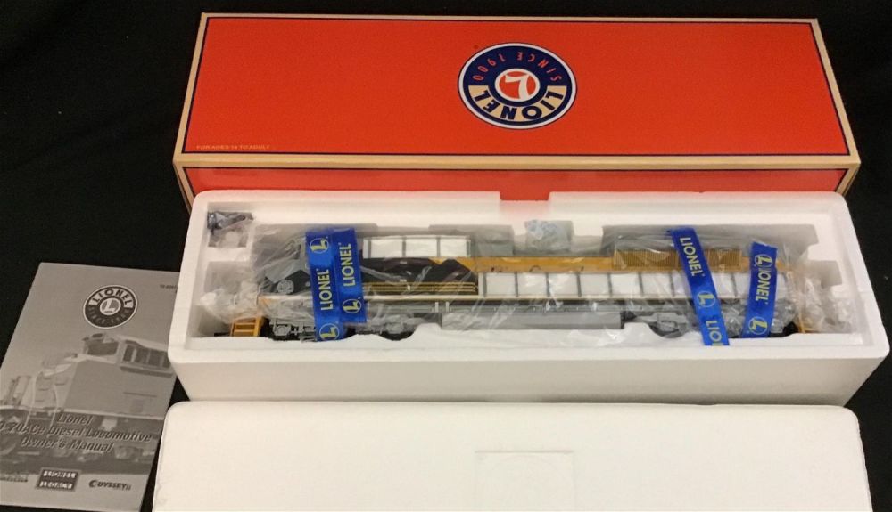 Lot 166: Lionel O Scale Union Pacific Heritage Denver & Rio Grande Western SD-70ACe Diesel Locomotive 6-28279