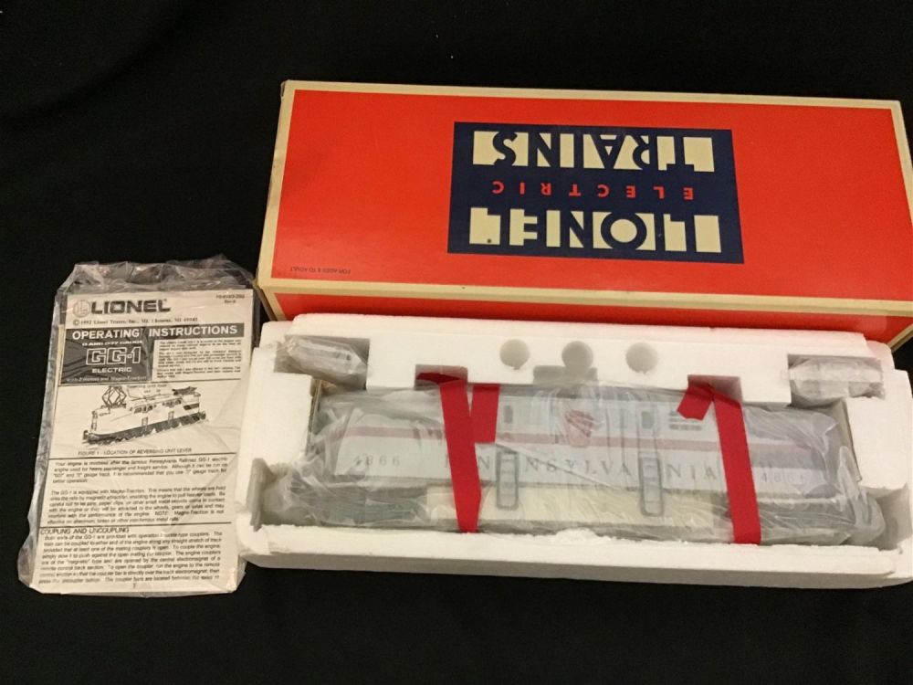 Lot 212: Lionel O Scale Pennsylvania GG-1 Locomotive 6-18308 4866