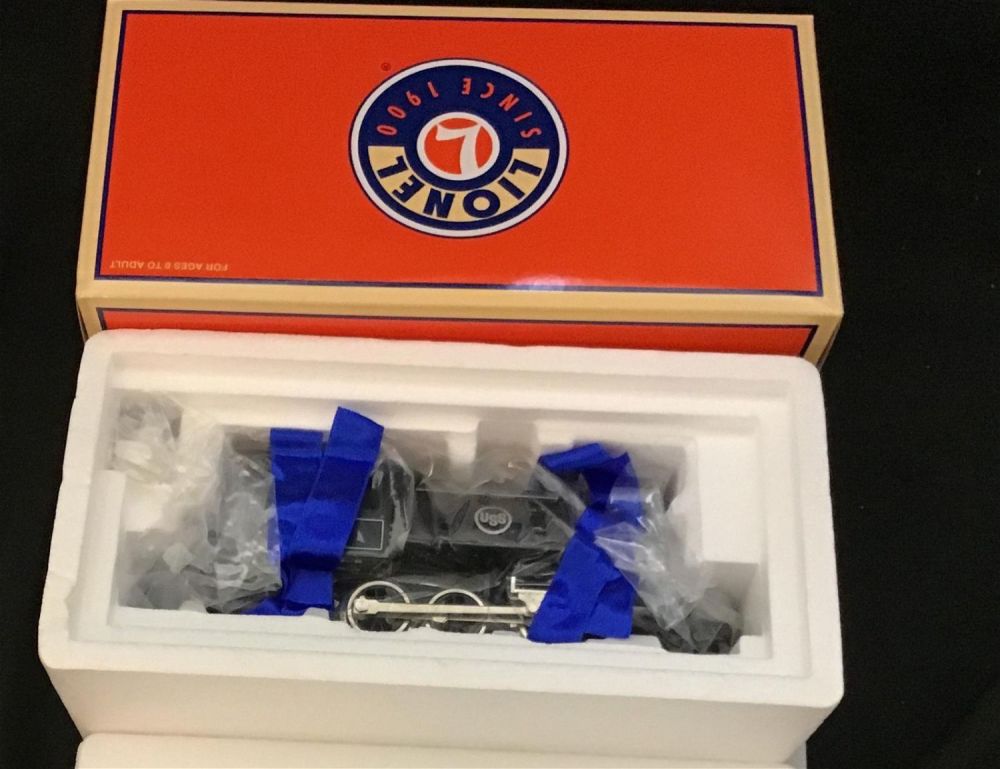 Lot 218: Lionel O Scale US Steel 0-6-0 Dockside Switcher Engine 6-28676
