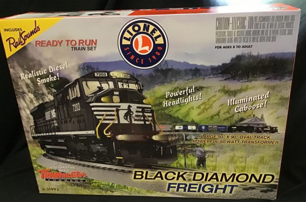 Lot 249: Lionel O Scale Black Diamond Freight Set Trainmaster Command 6-31993 New