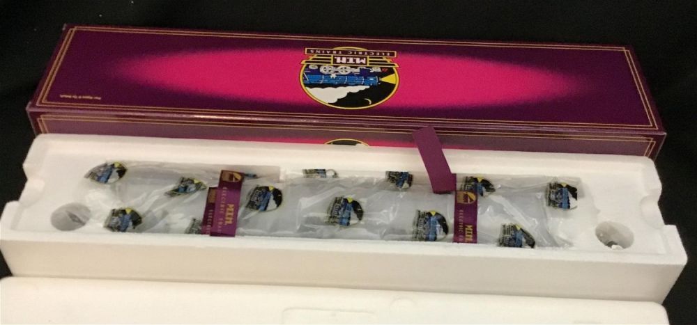 Lot 263: MTH Electric Trains 2500 HP Transfer Diesel Engine Pennsylvania Rail Road 8947 20-2302-1