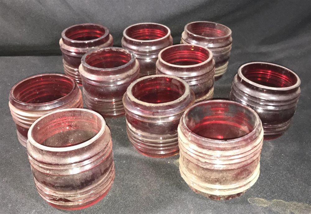Lot 222: Vintage Red Globes (10) .